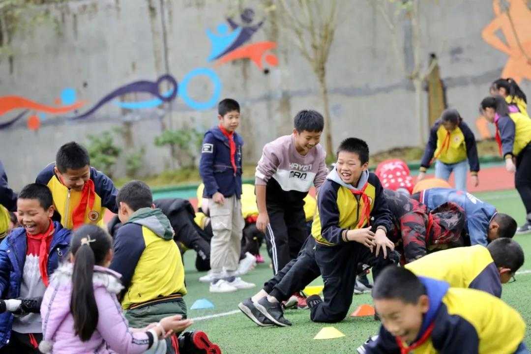 运动 让童年更快乐！